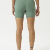 Elastic Pure Color Short Yoga Pants - Image 4