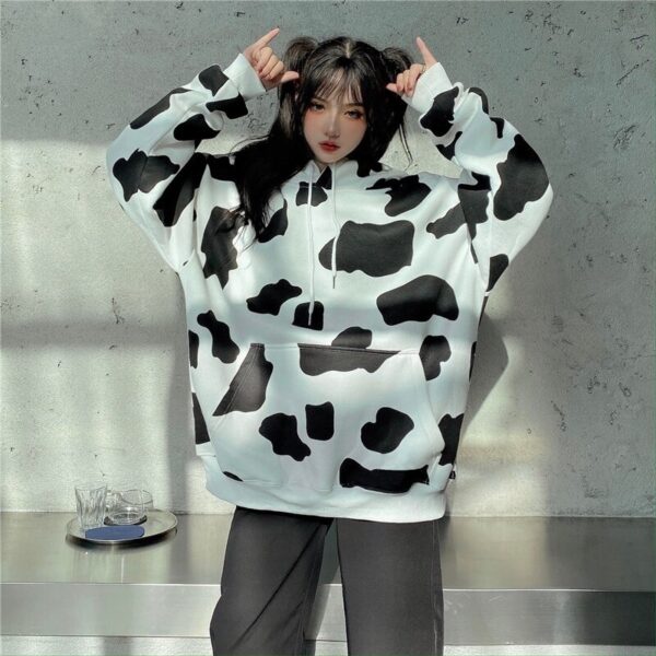 Cow Print Long-Sleeved Hooded Pullover Sweatshirt - Image 6