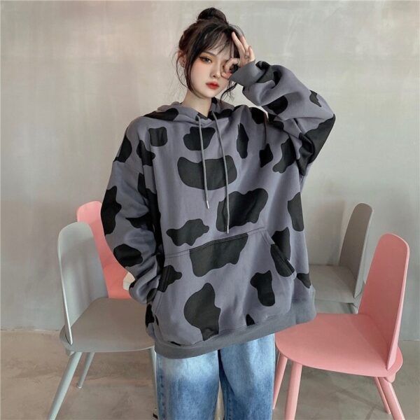 Cow Print Long-Sleeved Hooded Pullover Sweatshirt - Image 12