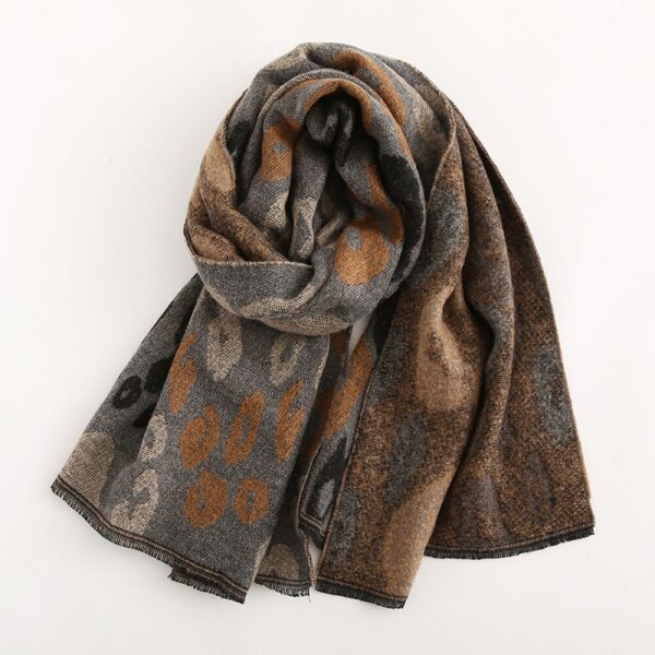 Ethnic Style Leopard Woolen Blending Warm Breathable Sunscreen Scarf - Image 11