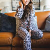 Pajamas Giraffe Print Turndown Collar Long Sleeves Polyester Lingerie Sleepwear - Image 4