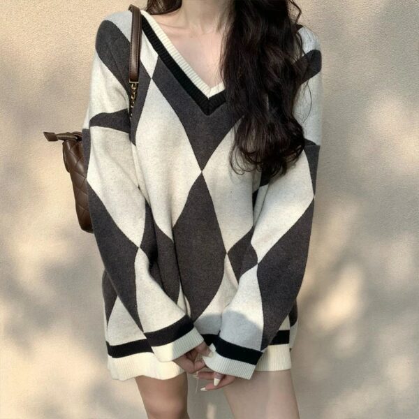 V-Neck Long Sleeve Mid-Length Sweater - Image 5