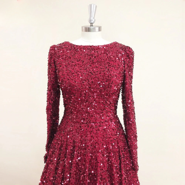 Elegant Round Neck Feather Sequin Evening Party Dress - Image 3