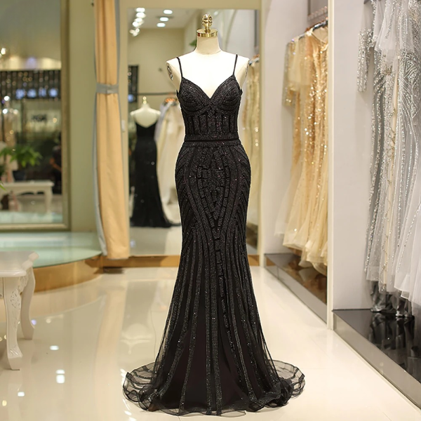 Elegant Spaghetti Strap Diamond Mermaid Glitter Party Prom Dress - Image 14