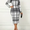 Casual Crew Neck Plaid Print Long Sleeve Slight Stretch Midi Dress