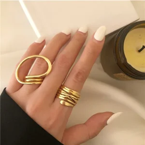 Simple Distorted Geometric Lines Rings 2 Piece Set