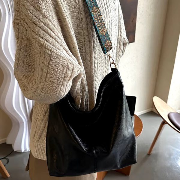 Casual Wide Geometric Strap Large Capacity Shoulder Bag - Image 16