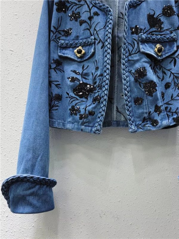 Trendy Embroidery Sequins V-neck Long Sleeves Denim Jacket - Image 4