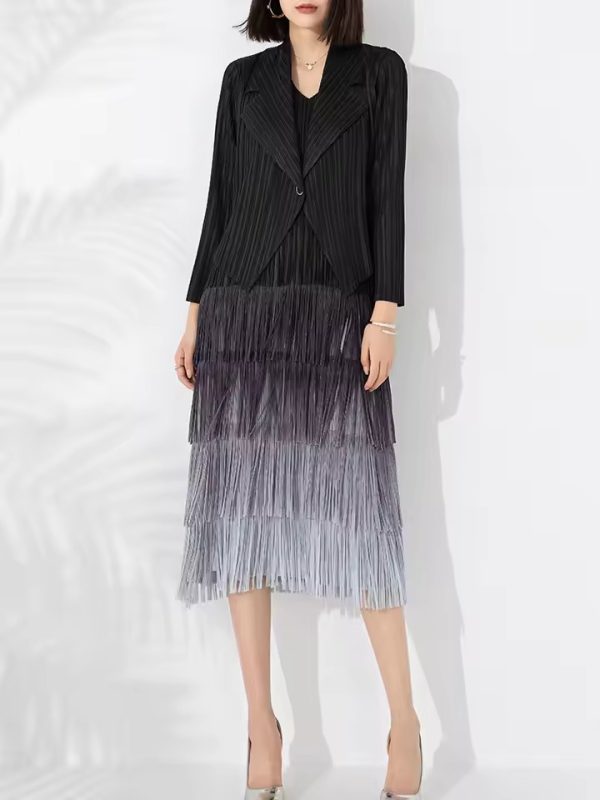 Boutique Pleated Style Large Gradient Overlay with Tassel Suit Small Coat Two Pieces Dress - Image 8