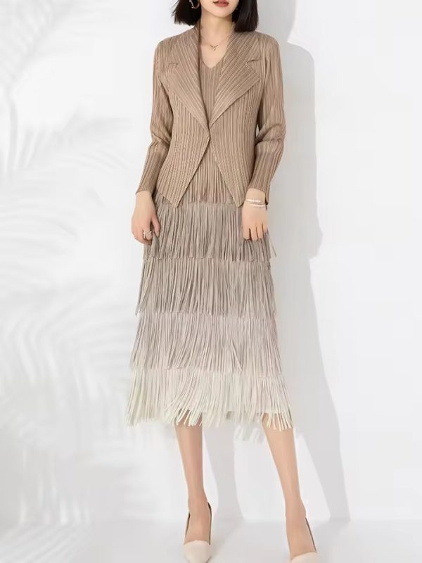 Boutique Pleated Style Large Gradient Overlay with Tassel Suit Small Coat Two Pieces Dress - Image 5