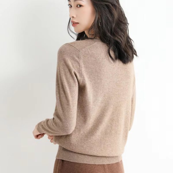 Classic Style Cashmere Round neck Long Sleeve Wool Sweater - Image 5