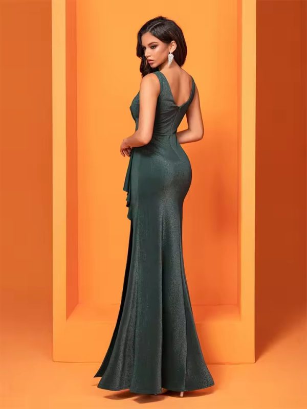 Elegant Fancy Sleeveless Pleated V-Back Formal Maxi Dress - Image 7