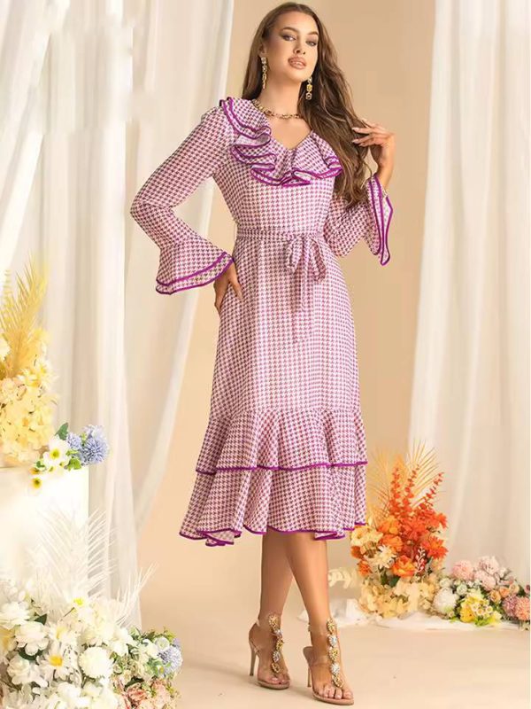 Elegant Flare Sleeved Ruffles Lace Up Slim Plaid Midi Dress - Image 4