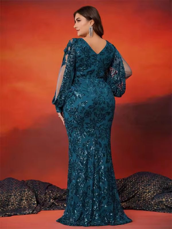 Elegant Long Sleeve Sequin Evening Plus Size Maxi Dress - Image 6