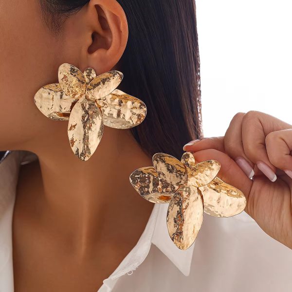 Trendy Flower Torques Petal Stud Steampunk Party Earrings - Image 2