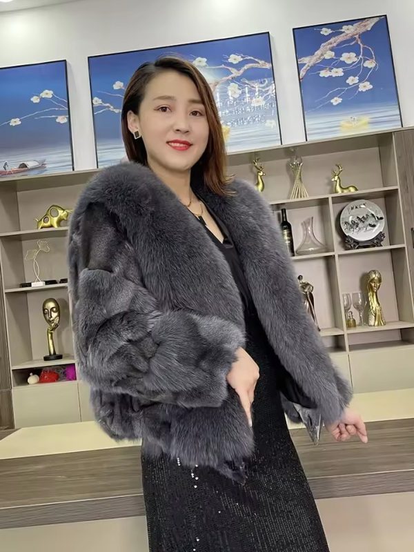 Luxury Natural Real Fox Fur Thick Short Pluffy Coat - Image 3