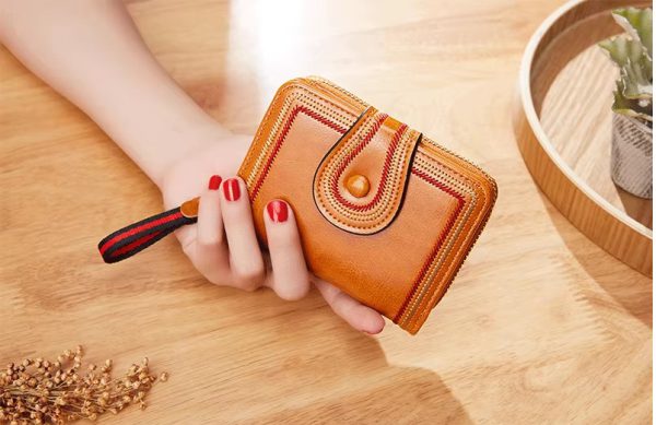 Oil Wax Pu Leather Closure Hasp Card Holder Wallet