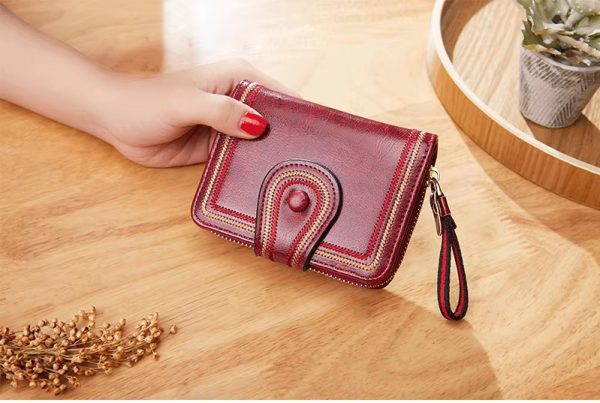 Oil Wax Pu Leather Closure Hasp Card Holder Wallet - Image 3