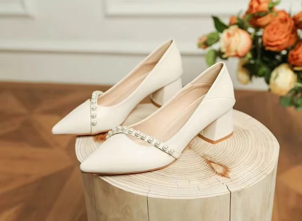 Pearl Pattern Shallow With Medium Heels Pointed Toe Bride Shoe - Image 6