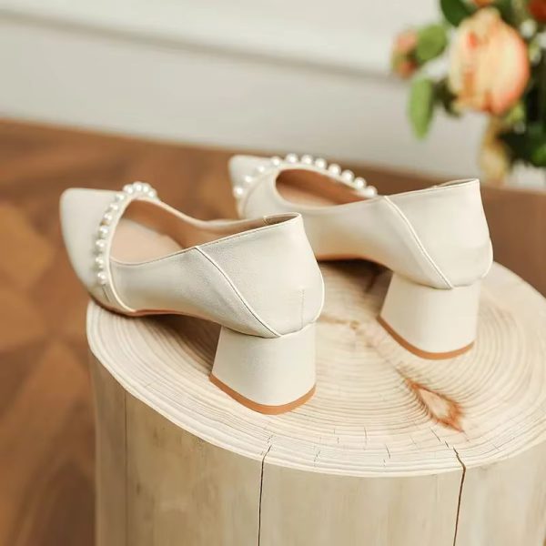 Pearl Pattern Shallow With Medium Heels Pointed Toe Bride Shoe - Image 8