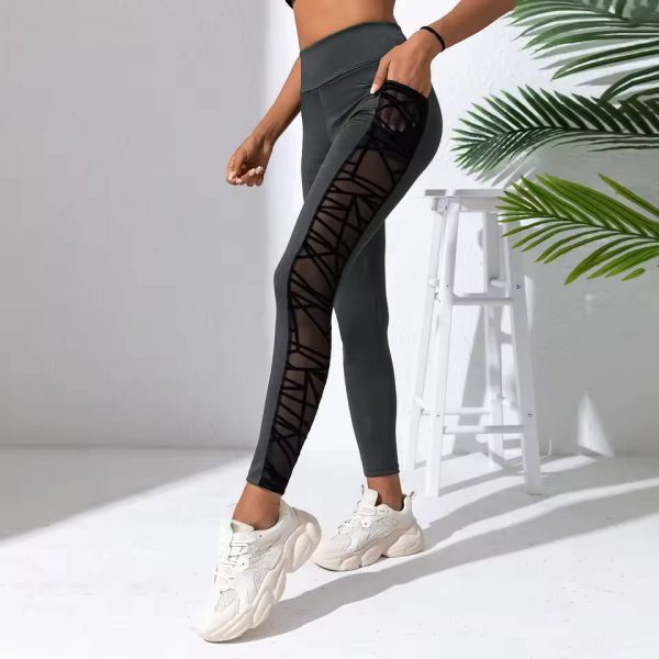 Trendy Side Pockets Mesh Splicing Yoga Tights Pants - Image 2