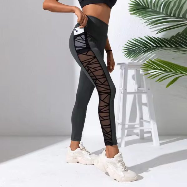 Trendy Side Pockets Mesh Splicing Yoga Tights Pants