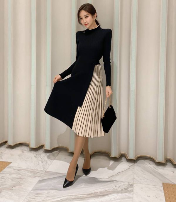 Elegant Lace-Up Waist Mid-Length Knitted large Skirt Sweater Dress - Image 2