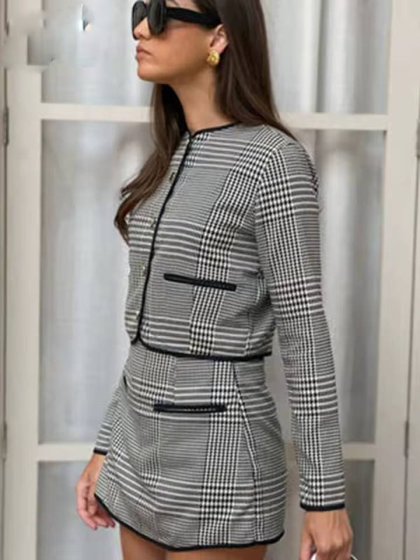 Elegant O-Neck Button Shirts And High Waist Pockets Mini Skirts 2 Piece Set - Image 3