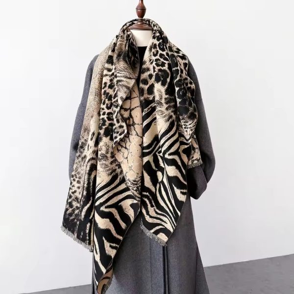 Double-sided Leopard Print Luxury Cachecol Bandana Wrap Neck Scarf - Image 5