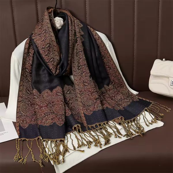 Luxury Wraps Crafted for Warmth and Style Printed Foulard Cotton Stoles