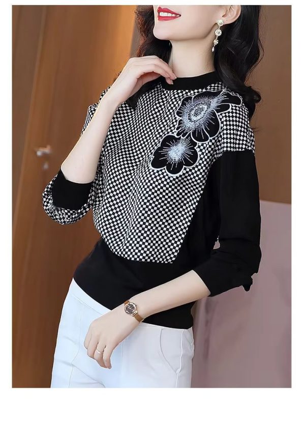 Elegant O-Neck Patchwork Embroidery Screw Thread Loose Casual Long Sleeve Top - Image 7