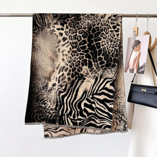 Double-sided Leopard Print Luxury Cachecol Bandana Wrap Neck Scarf - Image 7