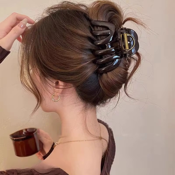 Sweet Hair Ornament Back Long Hair Hold Claw Clip Hairpin - Image 2