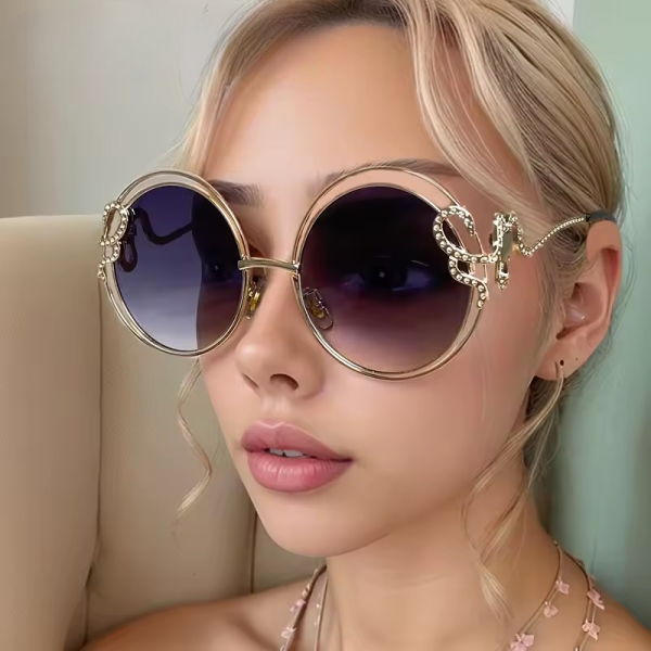 Vintage Round Metal Hollow Frame Gradient Retro Outdoor Sunglasses - Image 2