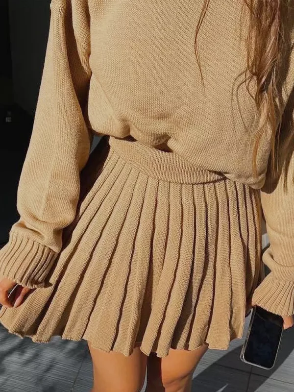 Casual Turtleneck Sweater And Pleated Skirt Two Piece Set - Image 9