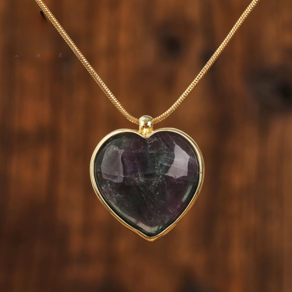 Classic Heart Natural Stone Fluorite Love Pendant Crystal Necklace