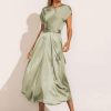 Elegant Jewel Neck Solid Color Semi Formal Long Dress - Image 7