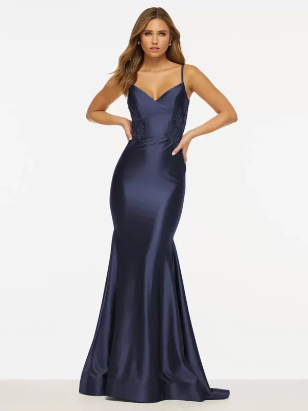 Elegant Mermaid V-Neck Sweep Sleeveless Backless Lace Satin Prom Dress - Image 15