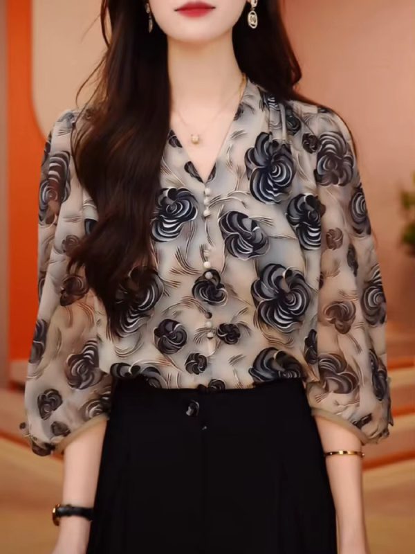 Flowers V-neck  Stylish Sweet Ruffles Spliced Loose Shirt - Image 3