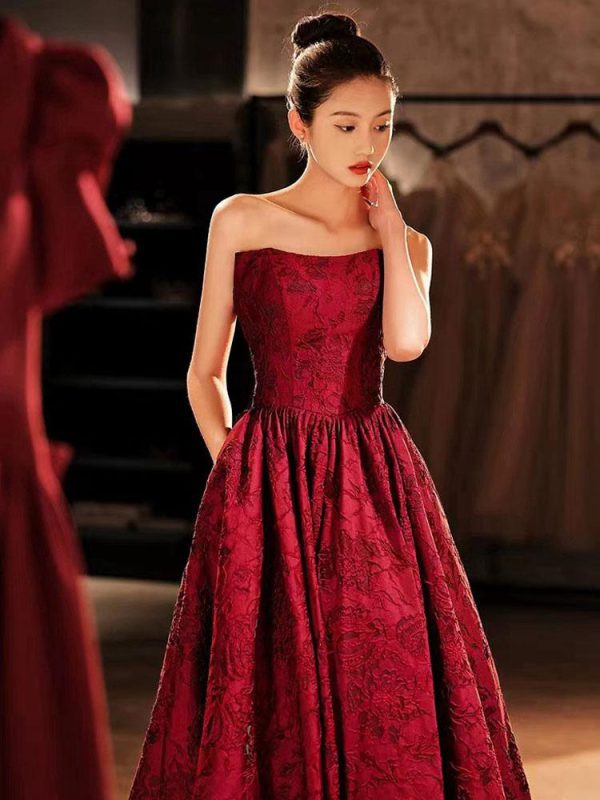 Elegant Strapless Jacquard Floor-Length Embroidered Pageant Prom Dress - Image 4