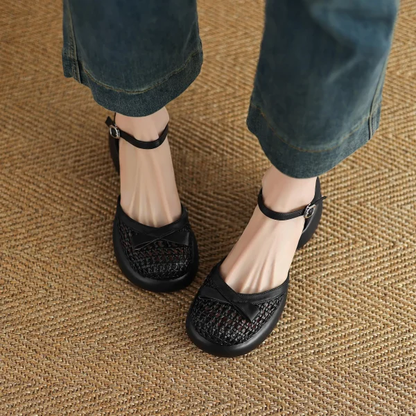 Butterfly-knot Straw Weaving Round Toe Thick Bottom Breathable Sandals - Image 17
