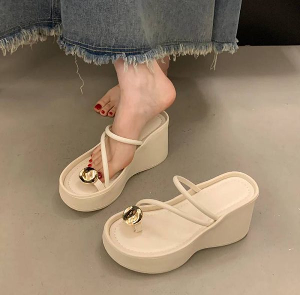 Casual Beach Style Platform Wedges Flip Flop Clip Toe Heel Sandal - Image 8