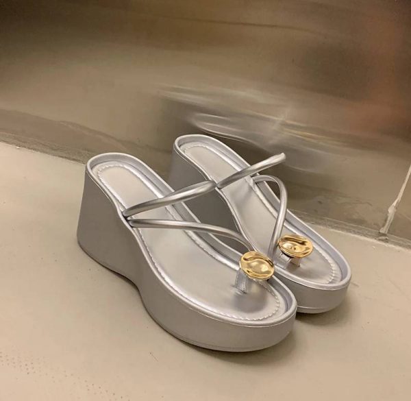 Casual Beach Style Platform Wedges Flip Flop Clip Toe Heel Sandal - Image 18