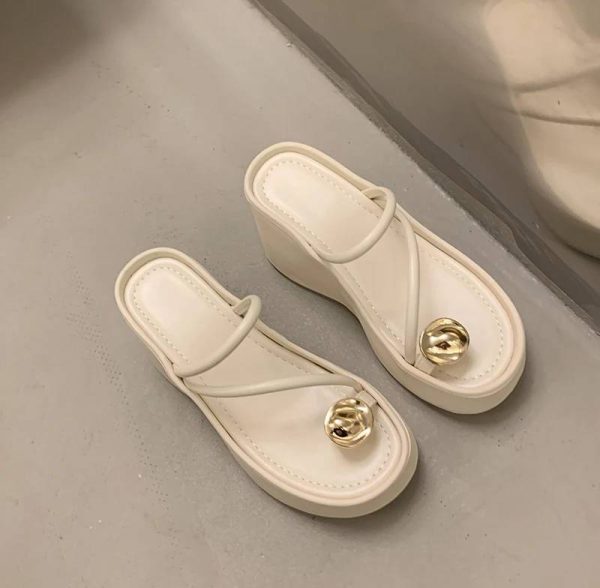 Casual Beach Style Platform Wedges Flip Flop Clip Toe Heel Sandal - Image 12