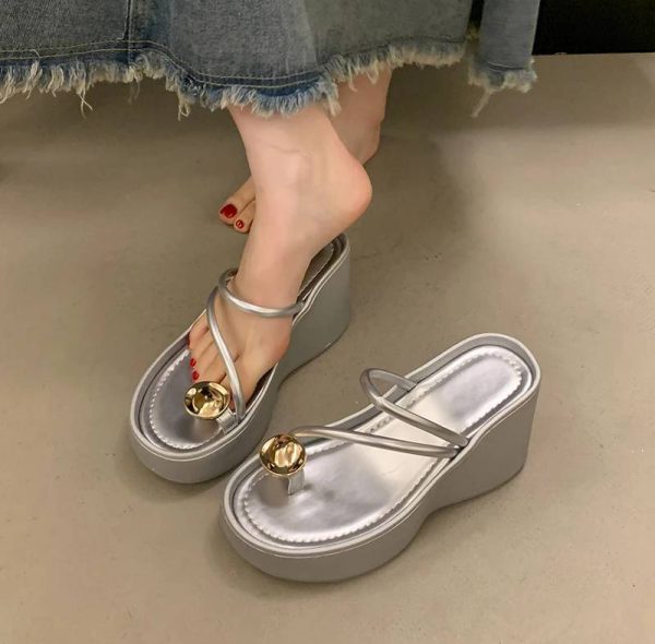 Casual Beach Style Platform Wedges Flip Flop Clip Toe Heel Sandal - Image 13