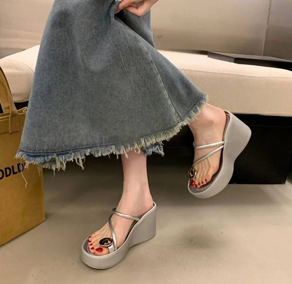 Casual Beach Style Platform Wedges Flip Flop Clip Toe Heel Sandal - Image 17