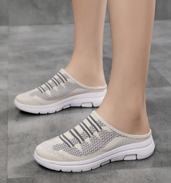 Casual Breathable Mesh Outdoor Non-slip Comfortable Shoes - Image 13