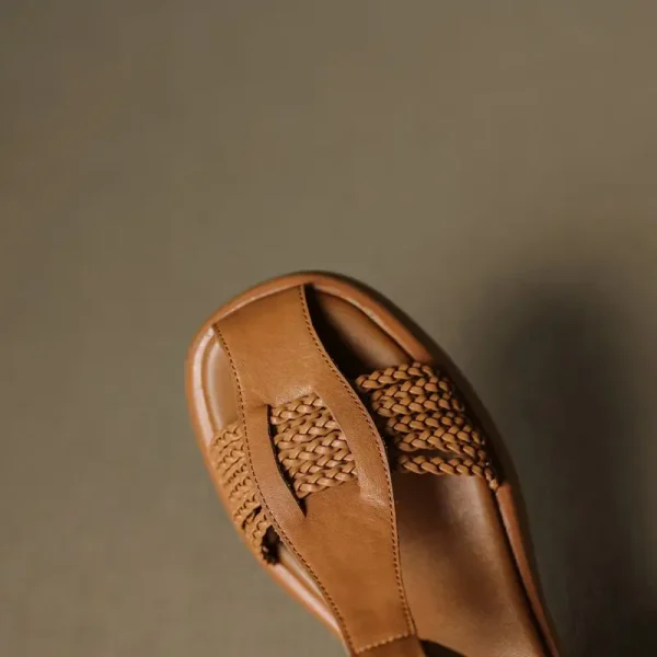 Casual Genuine Leather Buckle Strap Platform Round Toe Flat Sandals - Image 5