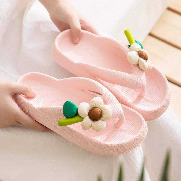 Casual Handmade Flower Soft-Bottom Cloud Beach Style Flip-flops Slippers - Image 2