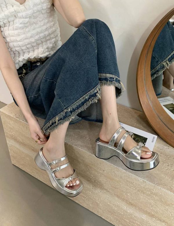 Crystal Decoration Street Style Platform High Heel Sandals - Image 11
